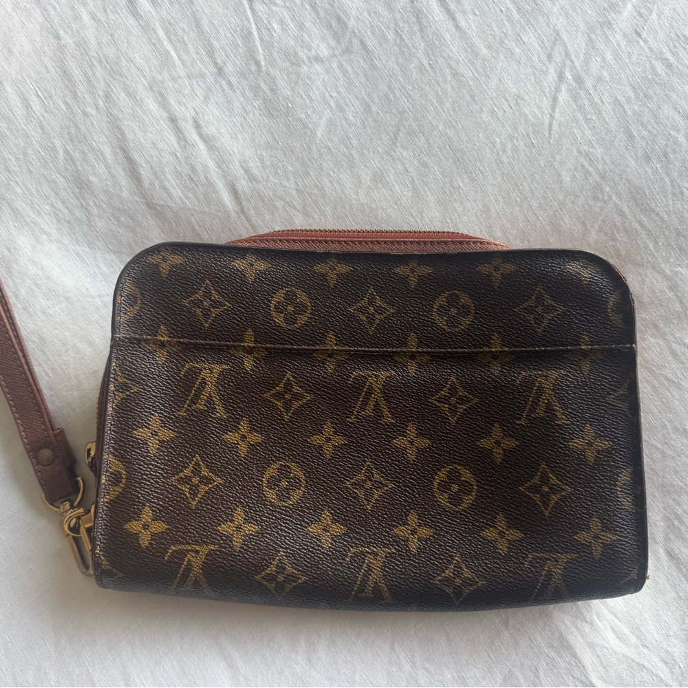 Louis Vuitton Monogram Pochette Orsay Clutch 100% authentic